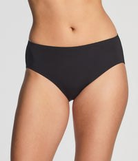 Perfectly Aligned Hipster: Black