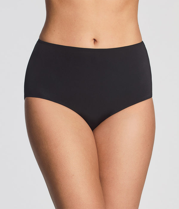 Perfectly Aligned Brief: Black