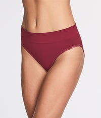 Feeling Flexible Hi-Cut: Cabernet