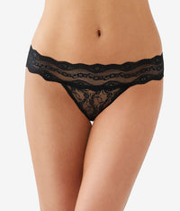 Lace Kiss Bikini Panty Pack: White/Crimson Red/Night