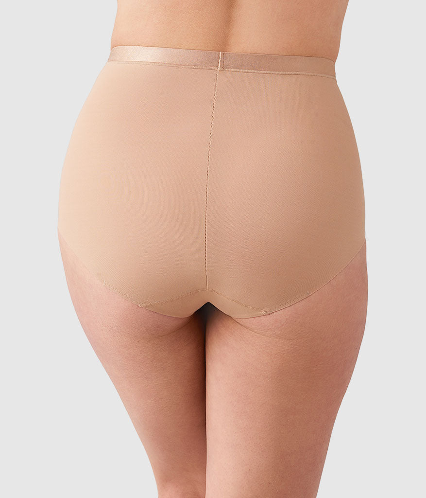 Shape Revelation® Straight Shaping Brief: Praline – Wacoal