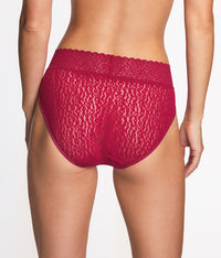 High Bar™ Hi Cut: Red Plum