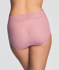 High Bar™ Brief: Lilas