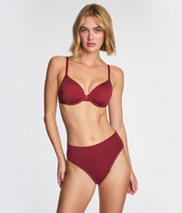 Baseline T-Shirt Bra: Cabernet