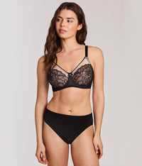 Retro Chic Full Figure Underwire Bra: Black