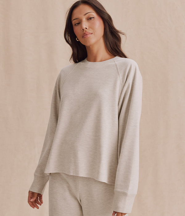 Winslow Raglan Top: Pale Oak Heather